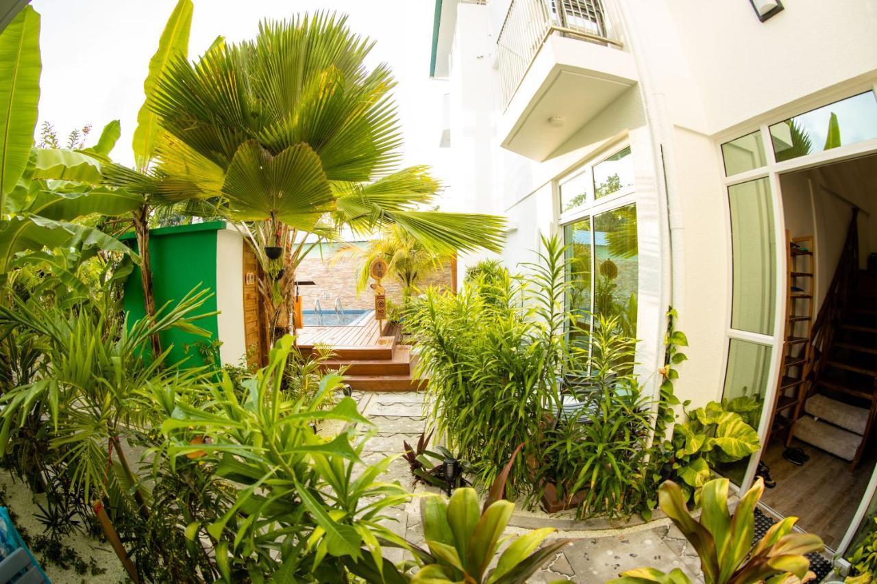 Perla Dhangethi Esterno foto