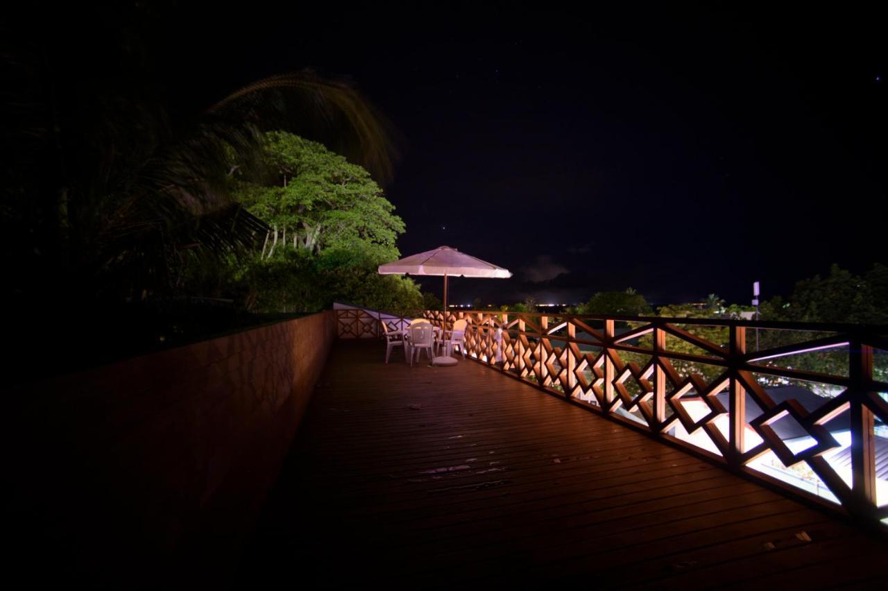 Perla Dhangethi Esterno foto