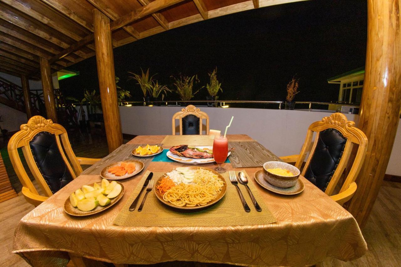 Perla Dhangethi Esterno foto